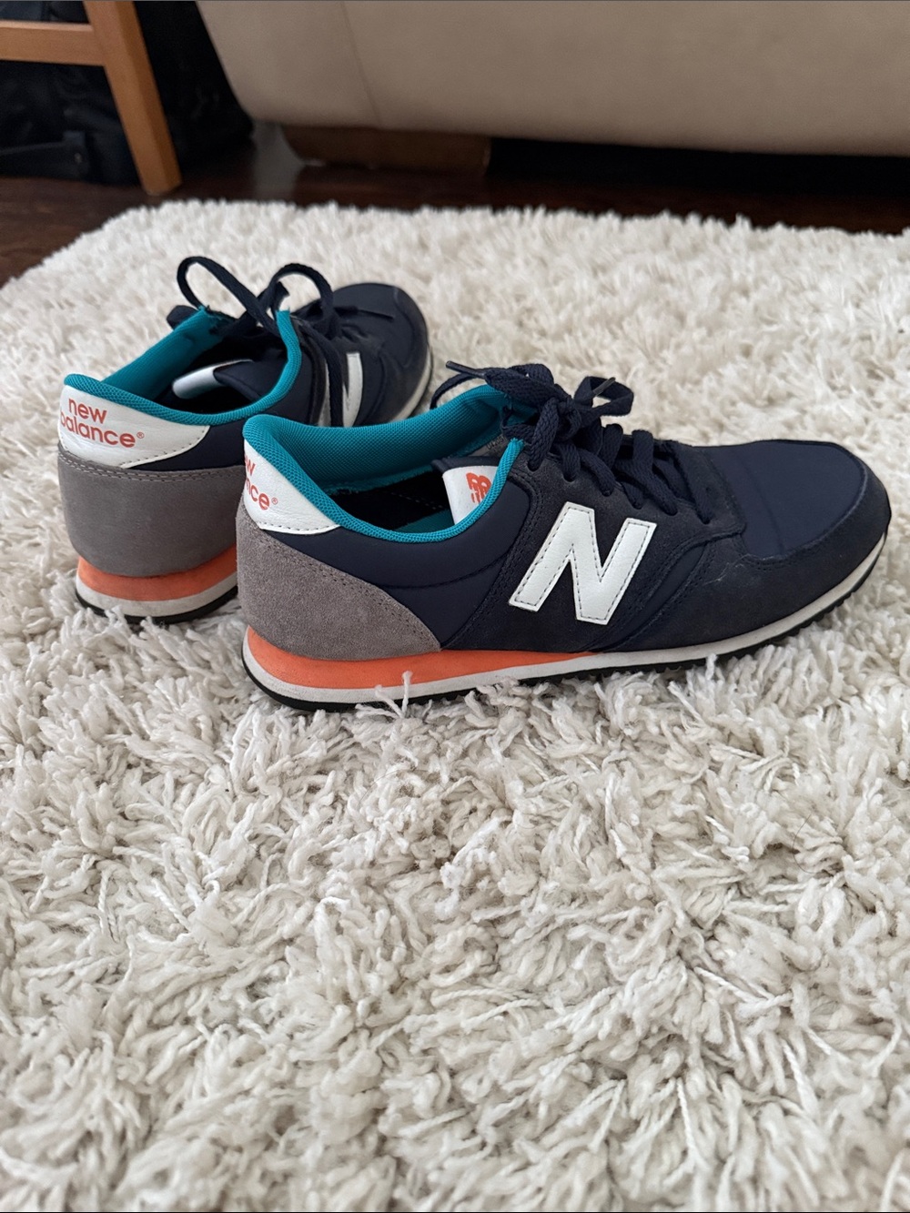 Size 7 New Balance Navy, Teal & Orange Casual Runner